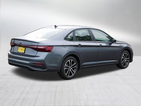 New 2025 Volkswagen Jetta Sport image 4