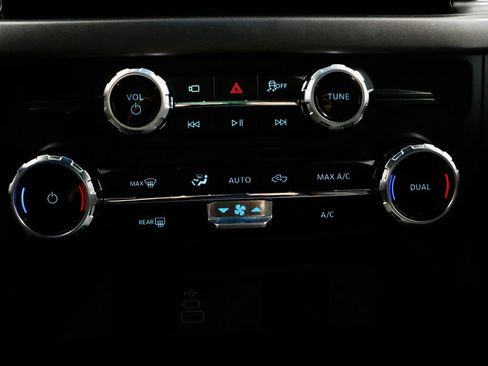 Certified 2025 Ford F150 XLT w/ Equipment Group 301A Standard image 29