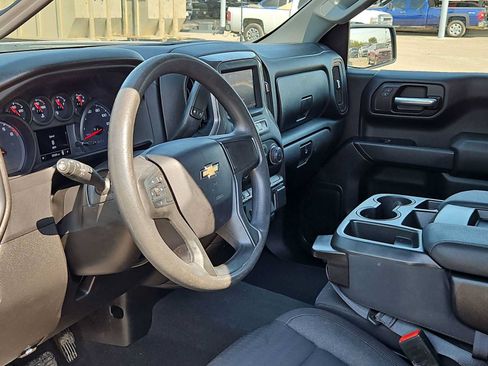 Used 2022 Chevrolet Silverado 1500 Custom RWD image 10