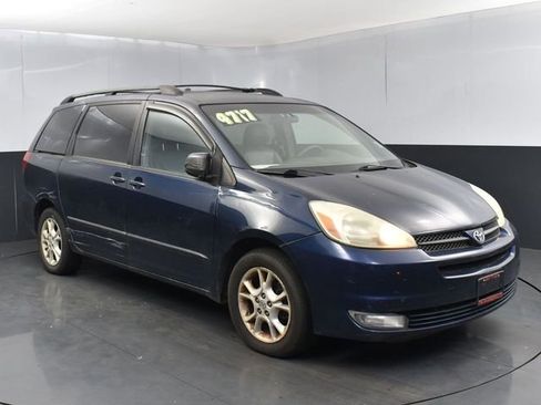 Used 2004 Toyota Sienna XLE FWD image 1