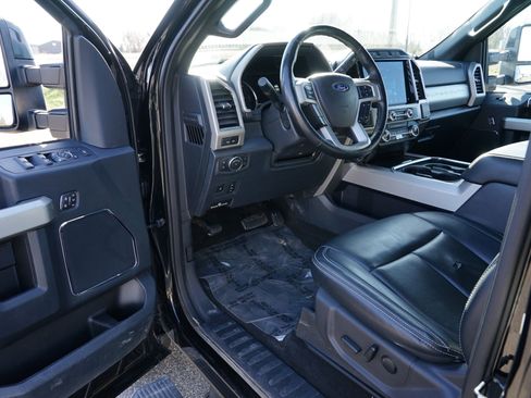 Used 2022 Ford F350 Lariat w/ Lariat Ultimate Package image 16