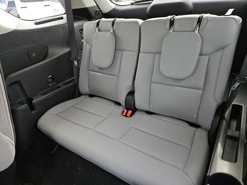 New 2026 Ford Explorer Active w/ Active Comfort Package image 29