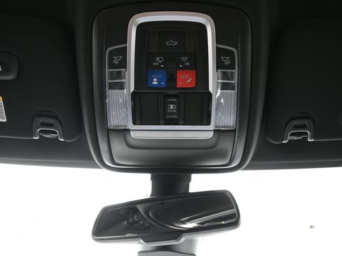 Used 2023 RAM 2500 Laramie w/ Night Edition AWD/4WD image 28