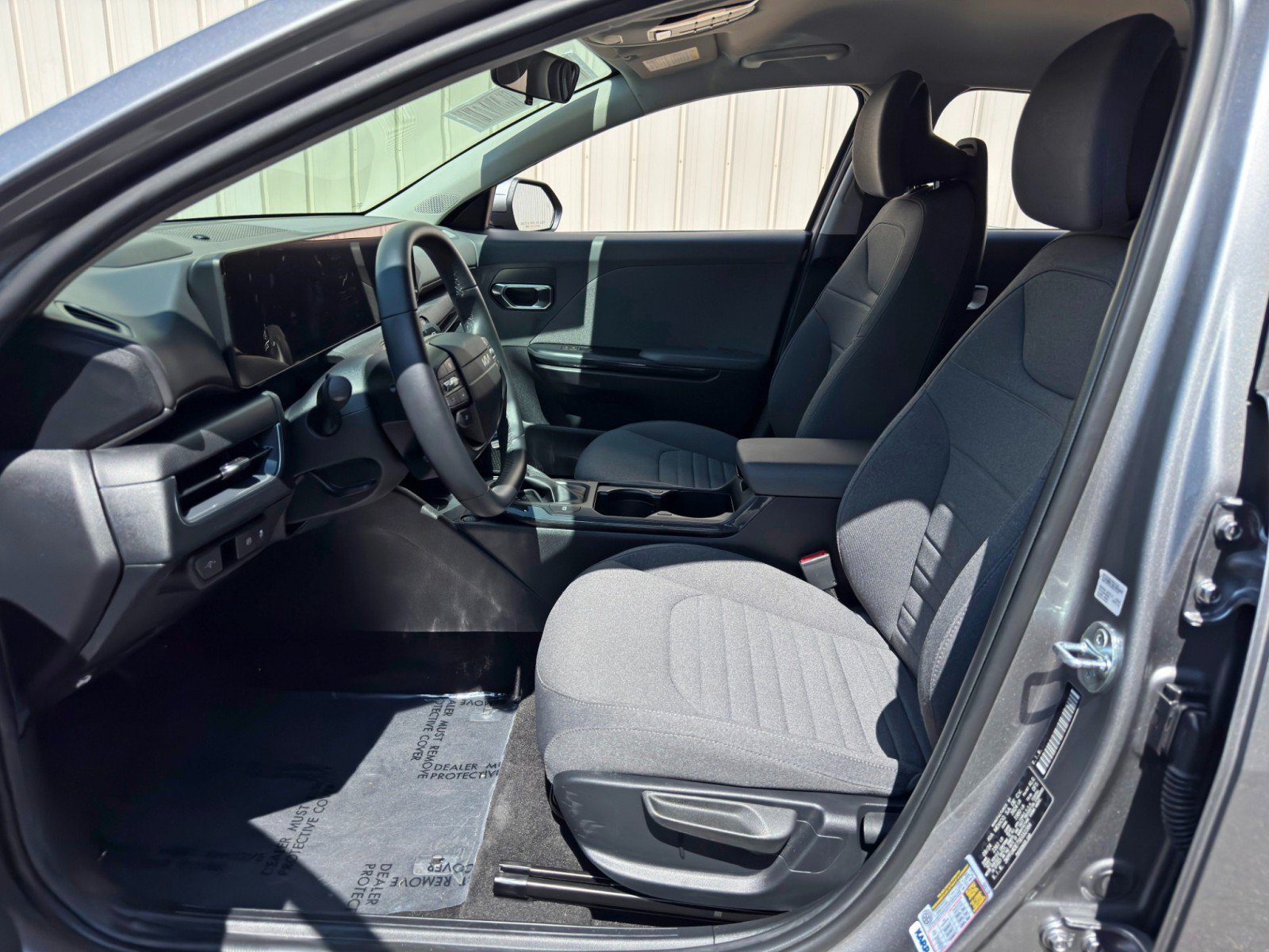 Used 2025 Kia K4 EX FWD image 15