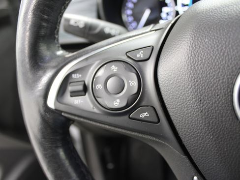 Used 2019 Buick Envision Premium image 10