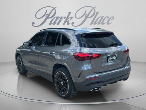 Used 2025 Mercedes-Benz GLA 250 image 3