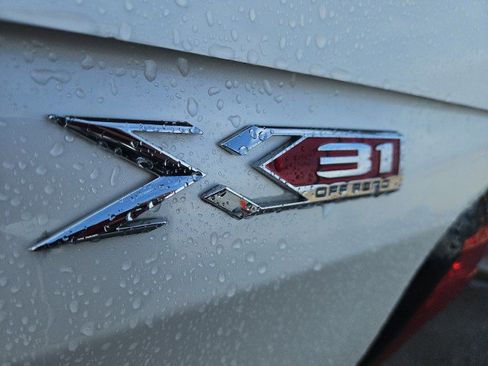 Used 2020 GMC Sierra 1500 SLT w/ SLT Premium Plus Package image 32