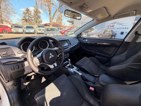 Used 2014 Mitsubishi Lancer Evolution MR image 9
