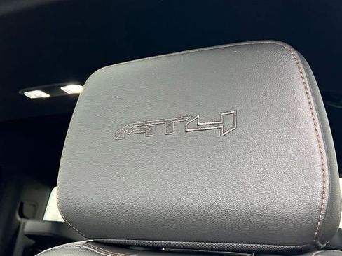 Used 2021 GMC Sierra 2500 AT4 w/ AT4 Premium Plus Package image 25