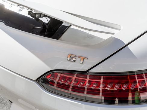 Used 2018 Mercedes-Benz AMG GT Roadster w/ Lane Tracking Package image 36