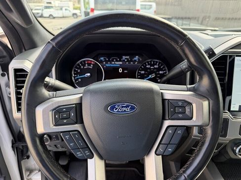 Used 2022 Ford F250 Platinum w/ FX4 Off-Road Package AWD/4WD image 35