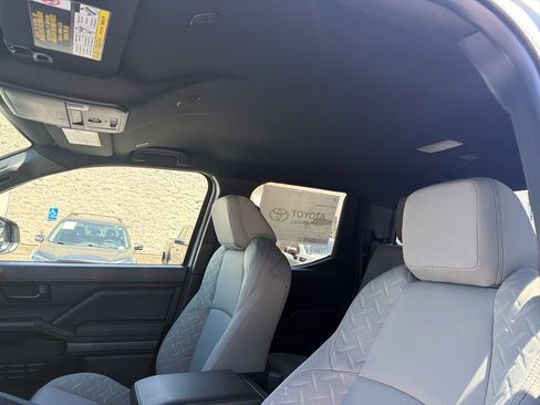 New 2026 Toyota Tacoma SR5 AWD/4WD image 22