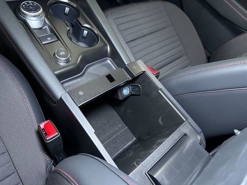 New 2026 Ford Explorer ST-Line image 36