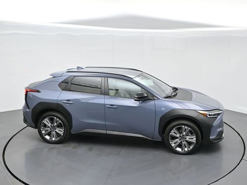 Used 2024 Subaru Solterra Limited image 57