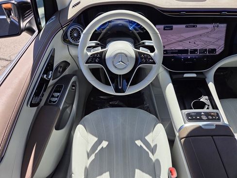 Certified 2023 Mercedes-Benz EQS 580 4MATIC SUV image 14