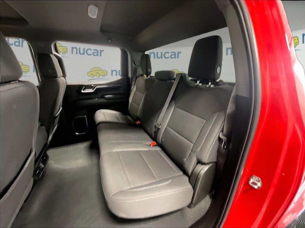 Used 2024 Chevrolet Silverado 1500 LT AWD/4WD image 15
