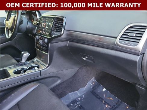 Certified 2022 Jeep Grand Cherokee Laredo X RWD image 22