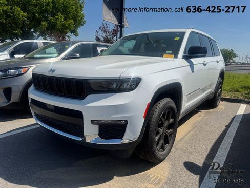 Used 2023 Jeep Grand Cherokee L Limited AWD/4WD image 1