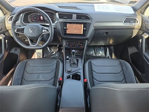 Certified 2024 Volkswagen Tiguan SEL R-Line image 13