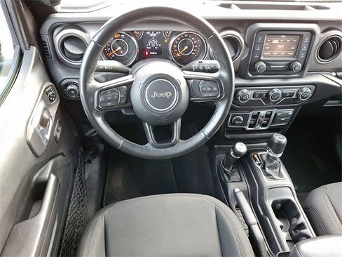 Used 2020 Jeep Wrangler Unlimited Sport S image 11
