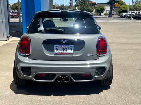 Used 2021 MINI Cooper John Cooper Works w/ 6.5" Touchscreen Package FWD image 4