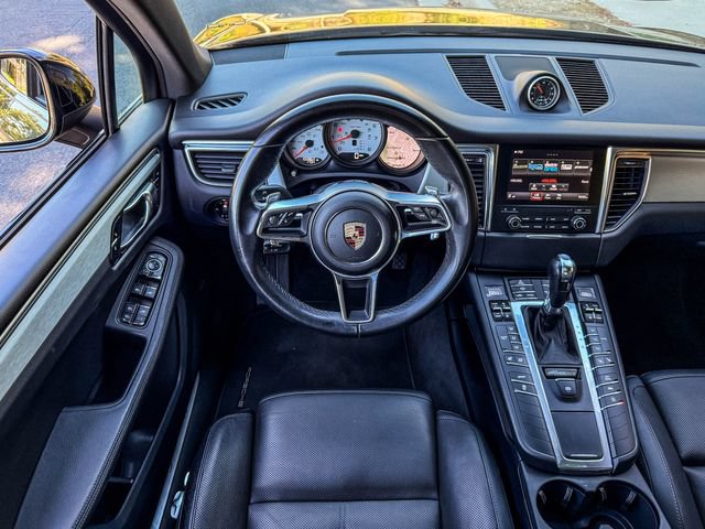 Used 2017 Porsche Macan S AWD/4WD image 30