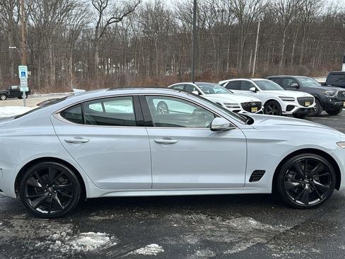 Used 2022 Genesis G70 3.3T w/ Sport Advanced Package image 6