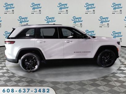 New 2026 Jeep Grand Cherokee Altitude