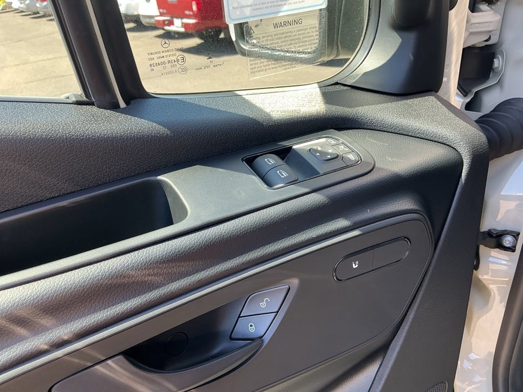 New 2026 Mercedes-Benz Sprinter 2500 image 17