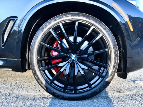 Used 2023 BMW X5 xDrive40i w/ M Sport Package image 30