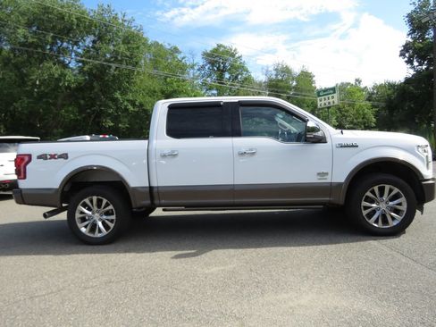 Used 2017 Ford F150 King Ranch w/ Equipment Group 601A Luxury AWD/4WD image 4