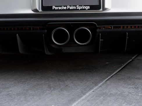 Certified 2024 Porsche 911 GT3 image 31