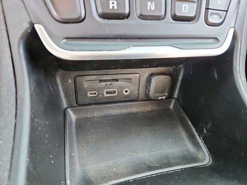 Used 2019 GMC Terrain SLT AWD/4WD image 26