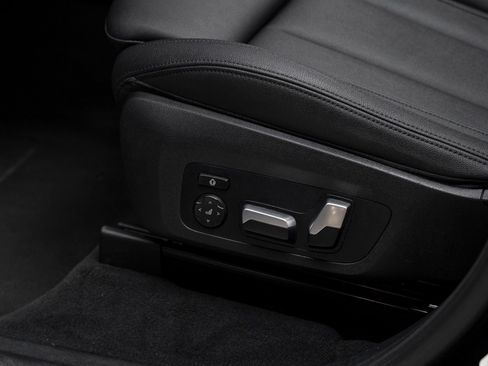 Used 2021 BMW X3 xDrive30i w/ Convenience Package AWD/4WD image 14