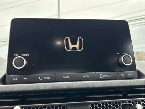 Used 2023 Honda Civic Sport image 13