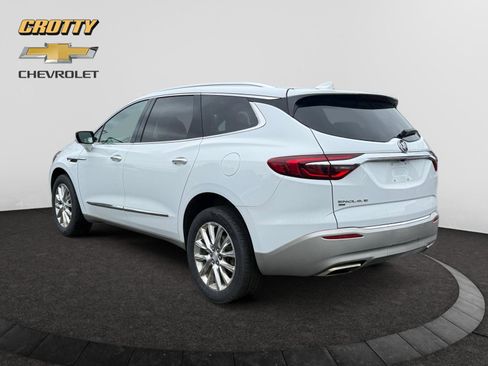 Used 2021 Buick Enclave Premium w/ Sun and Sites Package AWD/4WD image 3