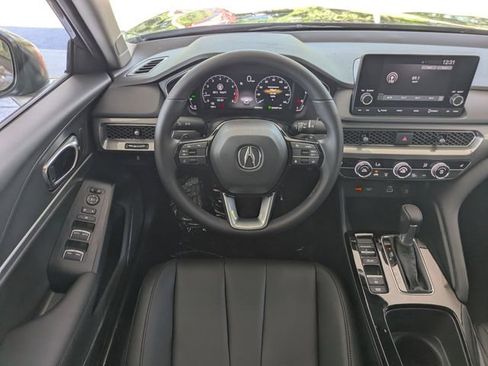 New 2025 Acura Integra image 14
