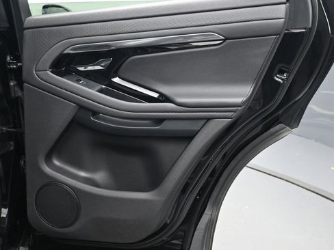 Used 2023 Land Rover Range Rover Evoque S image 23