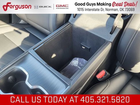 New 2026 GMC Acadia Elevation w/ Black Edition FWD image 34