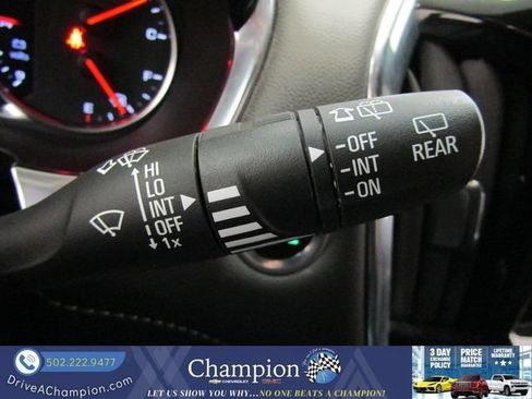 Used 2023 Chevrolet Traverse Premier w/ Redline Edition FWD image 33