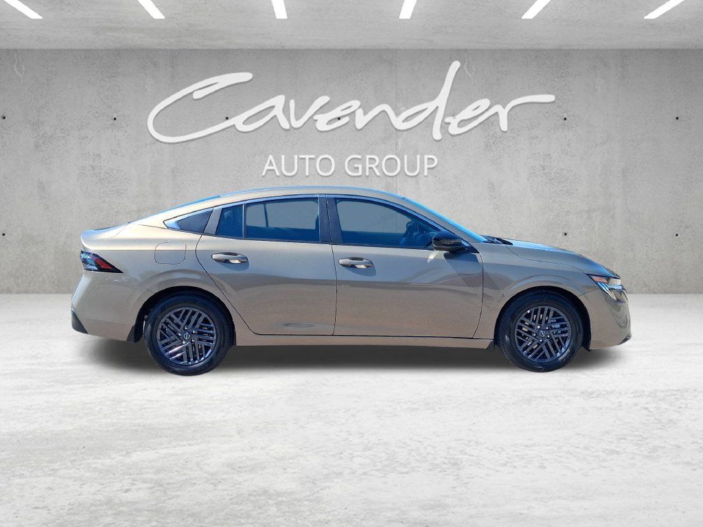 New 2027 Nissan Sentra SV FWD image 18