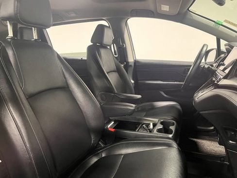 Used 2024 Honda Odyssey EX-L image 10