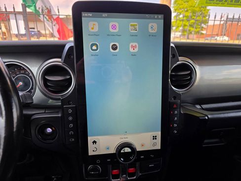 Used 2019 Jeep Wrangler Unlimited Sahara w/ Safety Group AWD/4WD image 33
