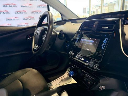 Used 2019 Toyota Prius L Eco FWD image 43