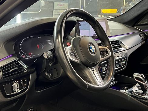 Used 2020 BMW M5 w/ Executive Package image 21