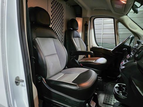 Used 2021 RAM ProMaster 2500 w/ Interior LED Lighting Group image 19