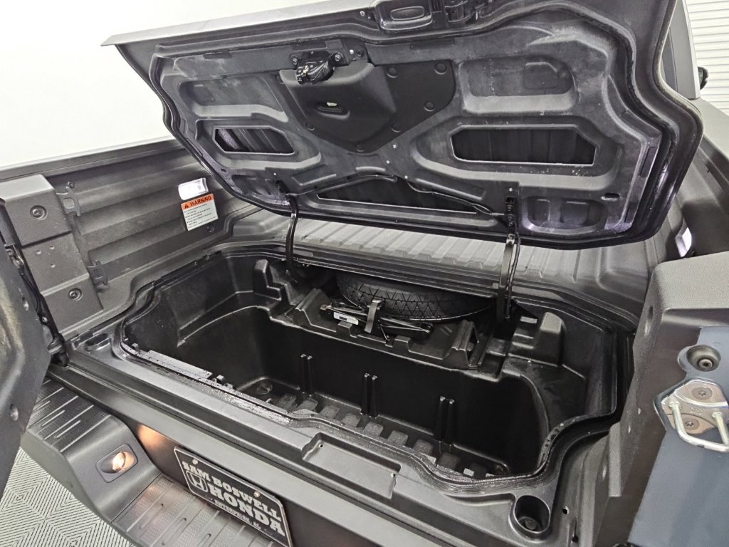Used 2025 Honda Ridgeline Black Edition image 38
