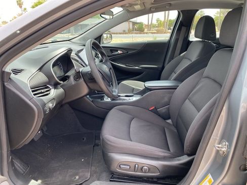 Used 2023 Chevrolet Malibu LT FWD image 7