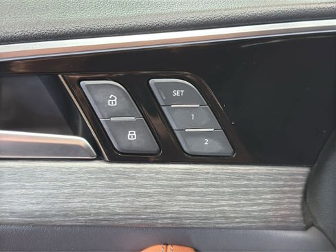 Used 2023 Audi A4 2.0T Premium Plus w/ Premium Plus Package image 11