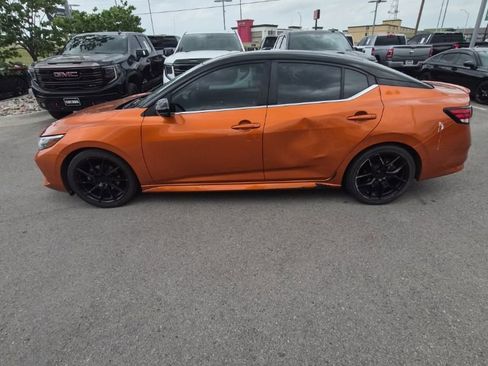 Used 2021 Nissan Sentra SR FWD image 9